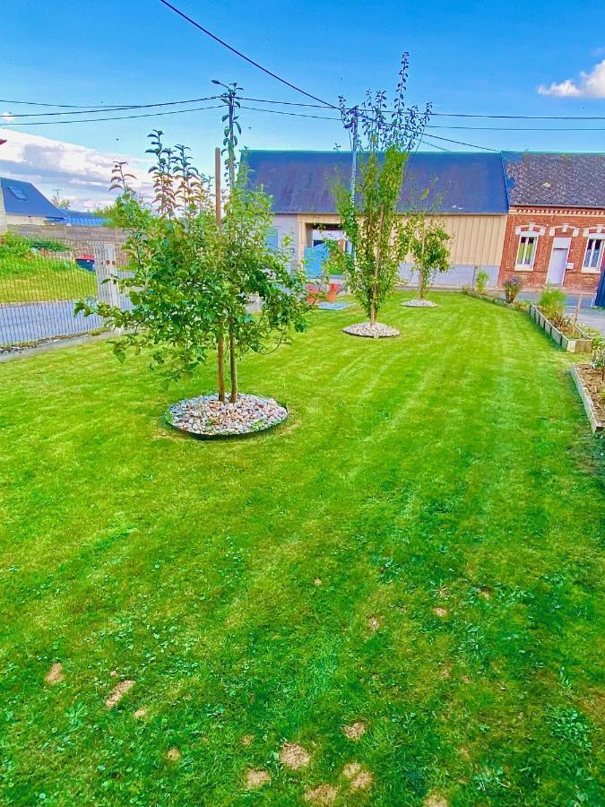 Bed and Breakfast Les 3 E Englebelmer Exterior foto